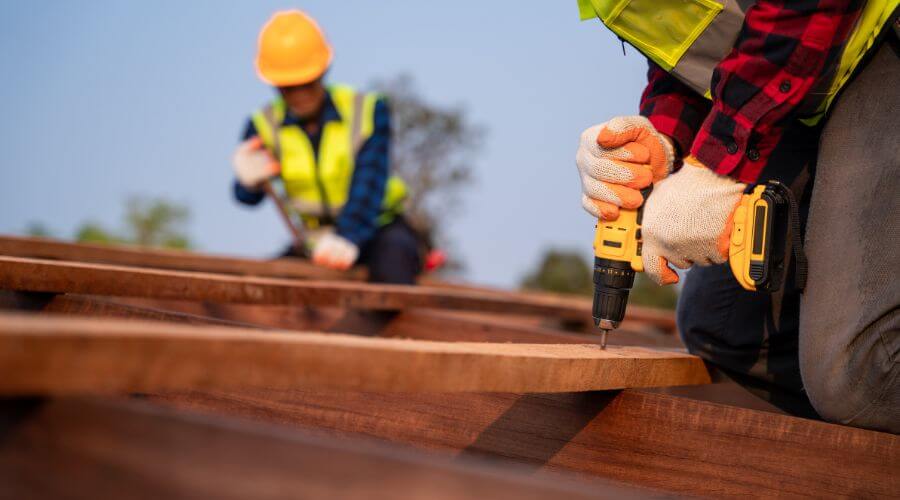 Local Siding Services in Ellwood City, PA